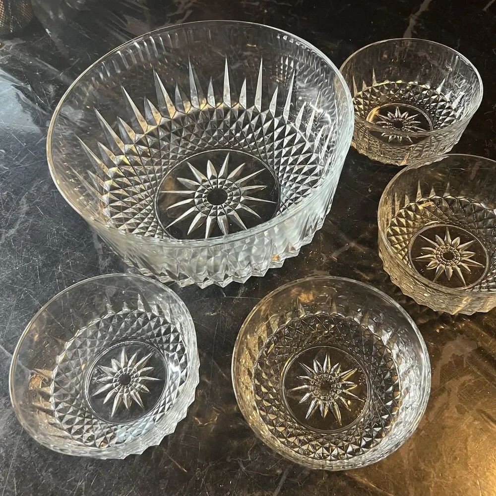Vintage ARCOROC~ 5 pc Set ~Clear Glass France Diamant Salad Berry Serving Bowls